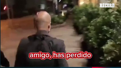 ¡Enloquecido! Pep Guardiola es interceptado por fan en la calle y así fue su reacción