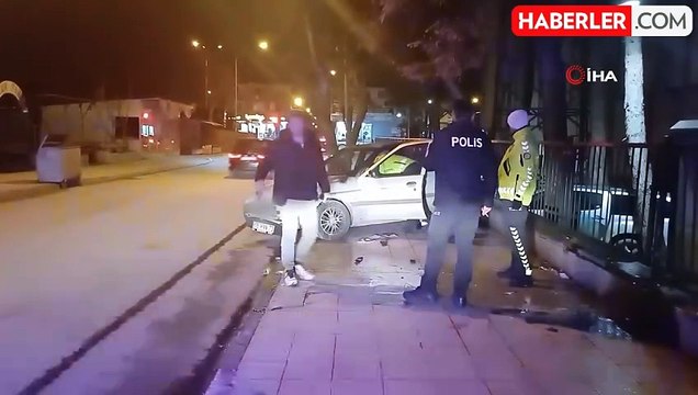 Alkollü ve Ehliyetsiz Sürücü, 'Dur' İhtarına Uymayınca Kazada 40 Bin TL Ceza Aldı