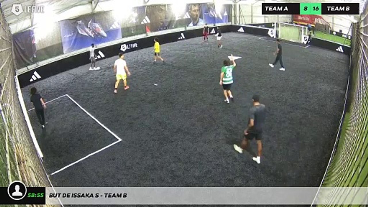 But de Issaka S - Team B