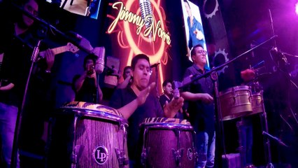 TU ME VUELVES LOCO - MUESTRA DE PRODUCCION MUSICAL
