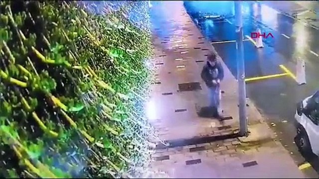 ''Örümcek adam'' gibi hırsız: 3'üncü kattaki daireden 3.5 milyon TL çaldı