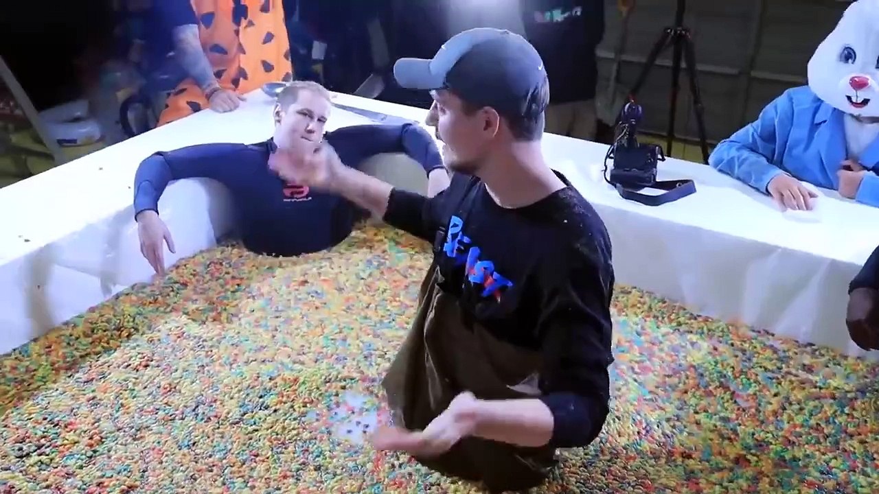 World_s Largest Bowl Of Cereal