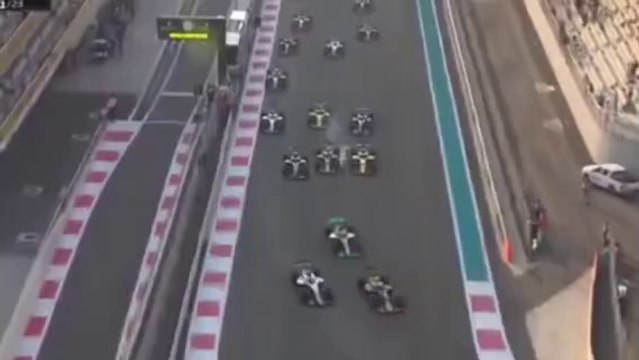 F2 2024 Abu Dhabi Sprint Race Start Chaos