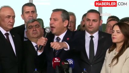 Özel, kameralar önünde CHP'li vekili azarladı: Dur abi, biliyorum