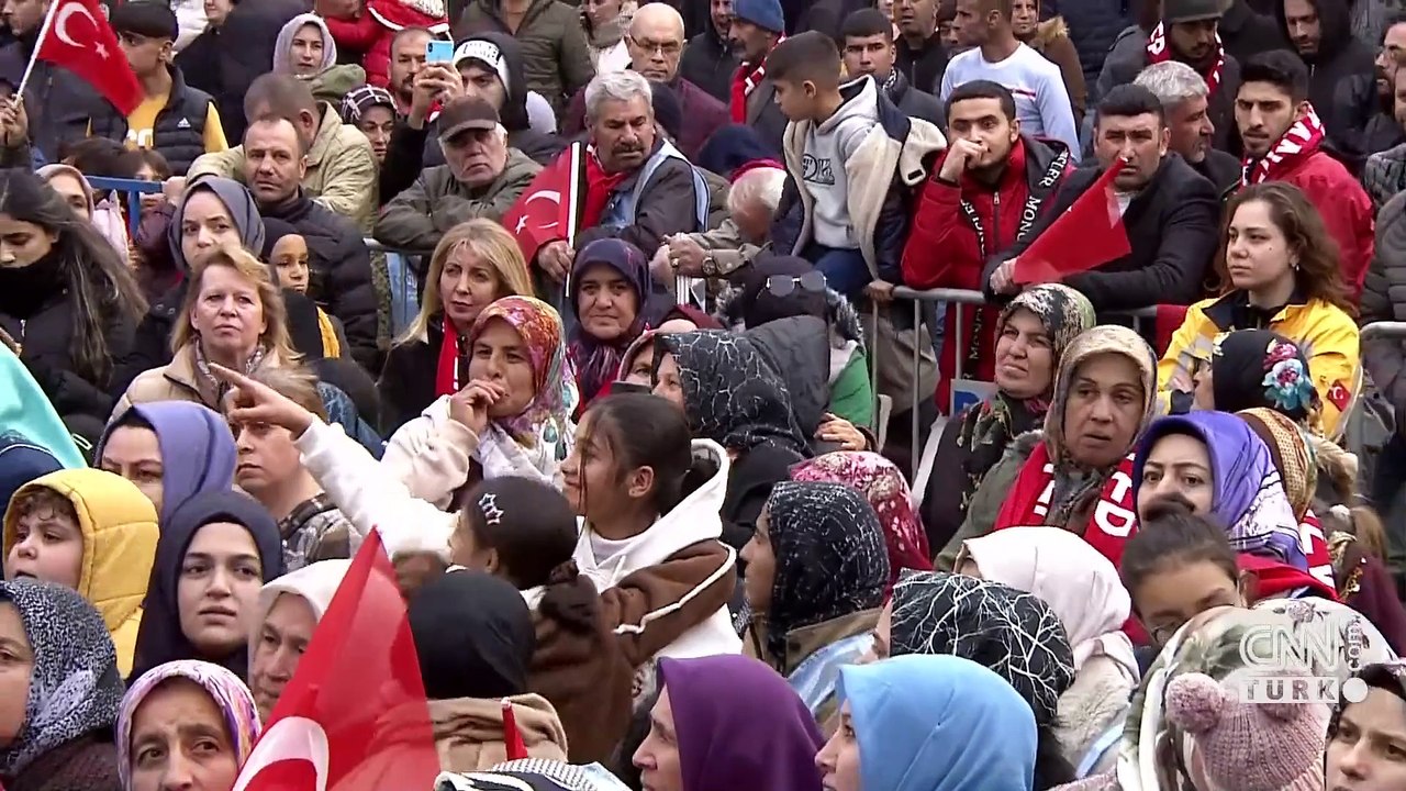SON DAKİKA HABERİ | Cumhurbaşkanı Erdoğan: Meydanlarda verdiğimiz tüm sözlerimizin arkasındayız