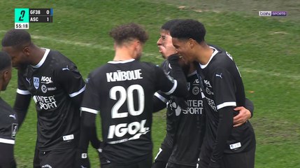 Ligue 2 : Amiens enfonce Grenoble dans la crise