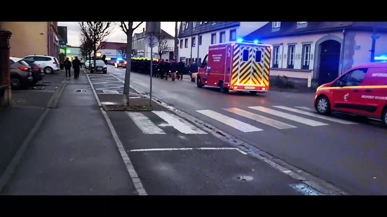 Brumath Défiler des Pompiers Sainte Barbe 2024