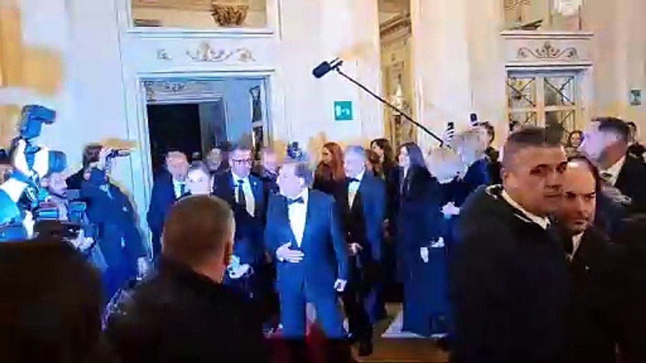 Prima alla Scala, l'ingresso del presidente del Senato Ignazio La Russa
