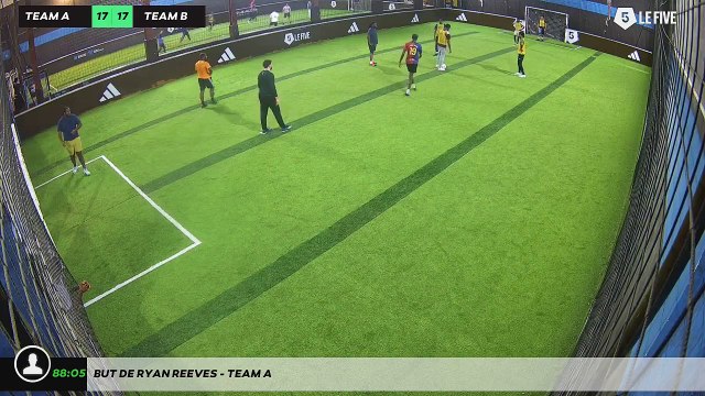 But de Ryan Reeves - Team A