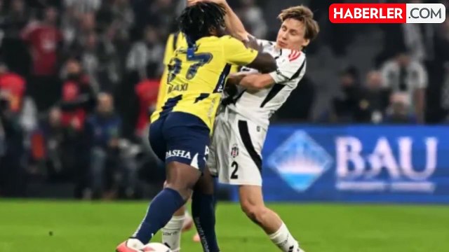 Herkes bu pozisyonu tartışıyor: Kırmızı kart mı, değil mi?