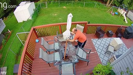 Never Talk to Strangers - viral funny and entertaining video