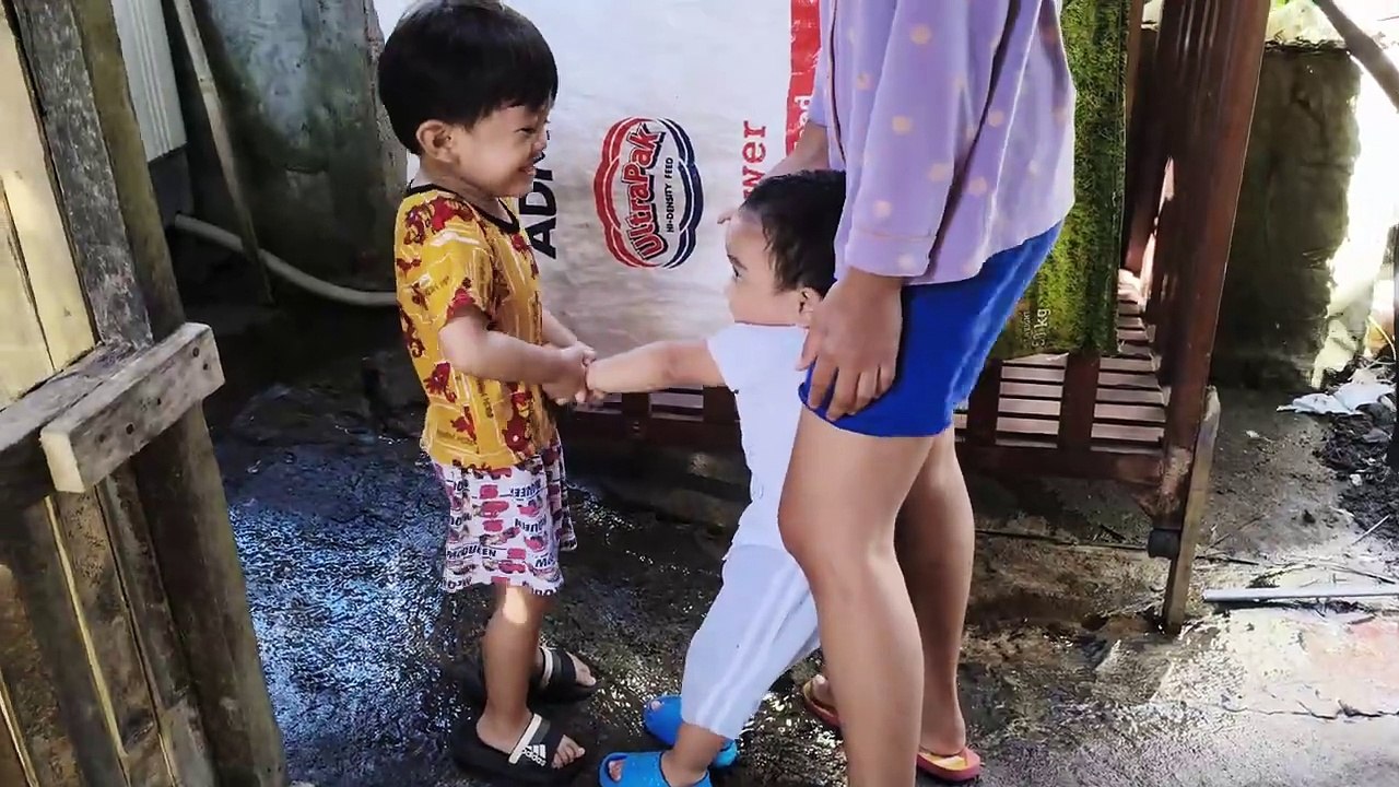 Nagduladula Silang Isaiah Ug Nathan