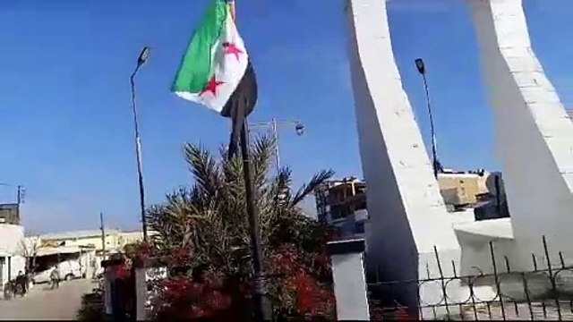 Suriye’de Esad Rejimi Düştü: Şam’da Muhaliflerin Bayrağı Dalgalanıyor