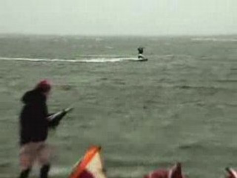 Régis fait du surf !