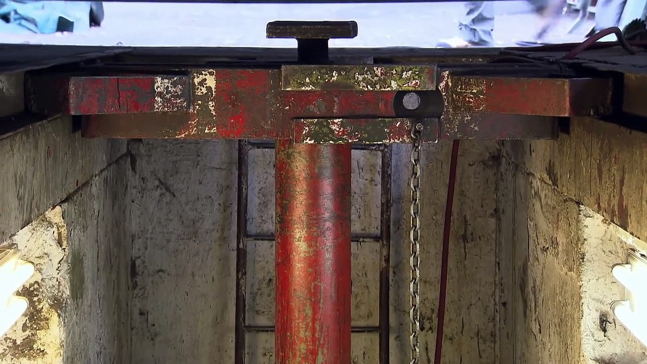 Steel Buddies S08E11-Die General Sanierung