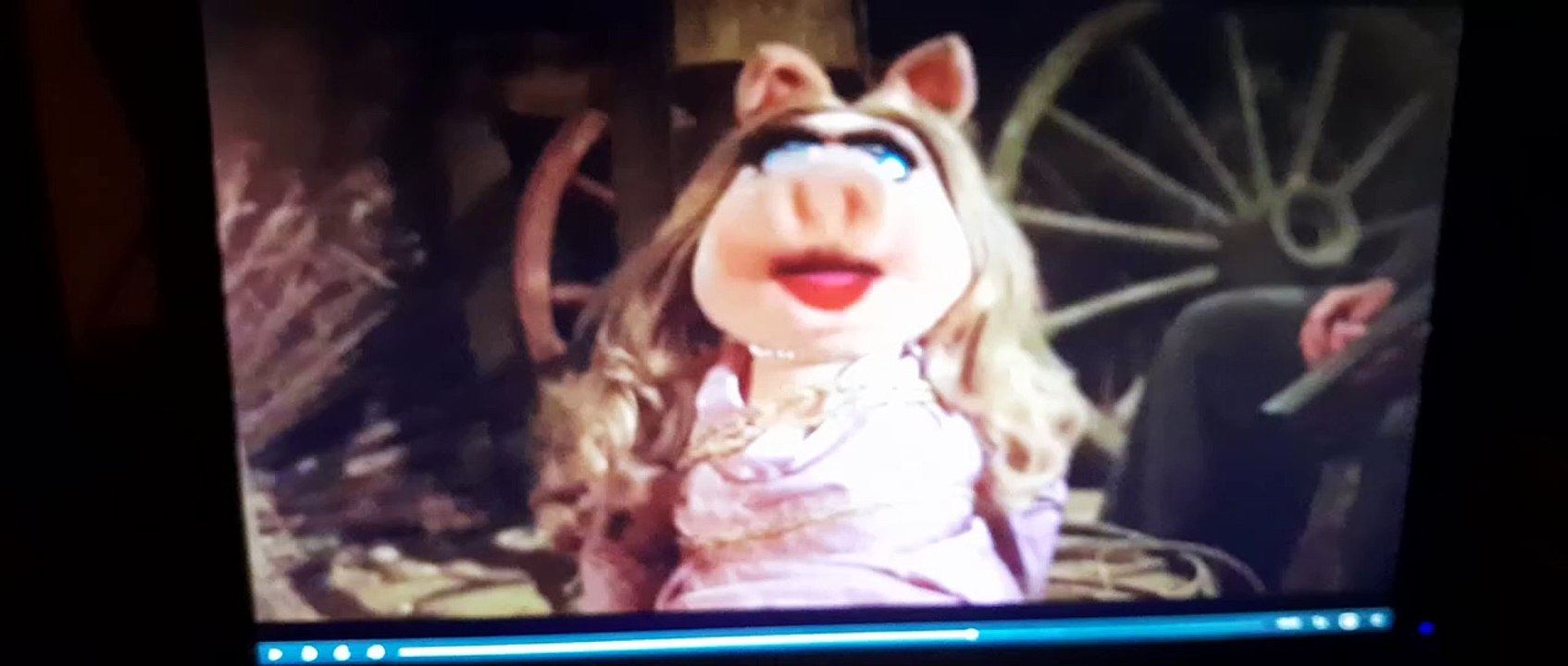 The Muppet Movie Miss Piggy To The Rescue