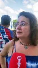 Emocionada, turista celebra aniversário no dia de Nossa Senhora da Conceição da Praia; assista