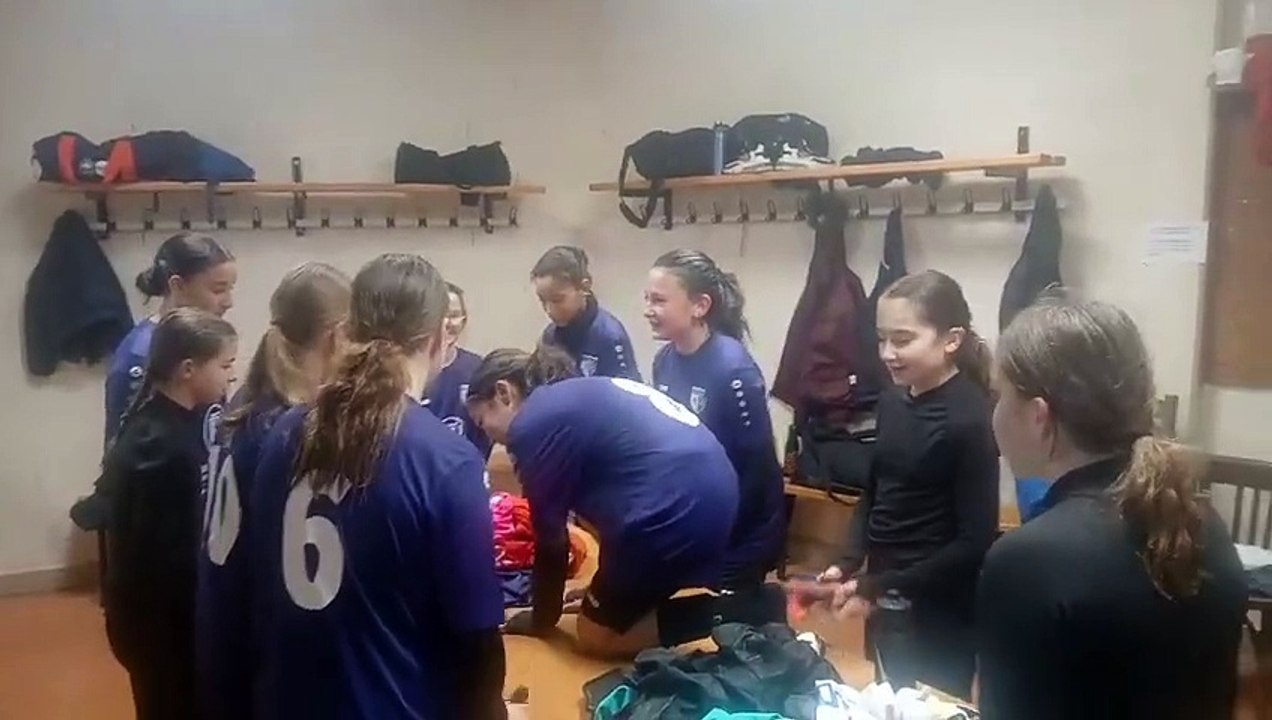 ROCHE     FEM A8   Journée 4  intercom2  samedi 07 décembre 2024 - 12H30 ST VIT bravo les fifilles
