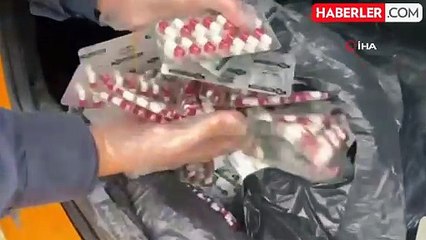 Kırıkkale'de Ticari Takside 5 Bin 600 Psikotrop Hap Ele Geçirildi