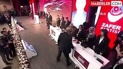 Zafer Partisi'nin İkinci Olağan Büyük Kongresi… Ümit Özdağ: "Artık 'Esad Gitmeden Suriyelileri Gönderemeyiz' Bahanesi Ortadan Kalkmıştır"
