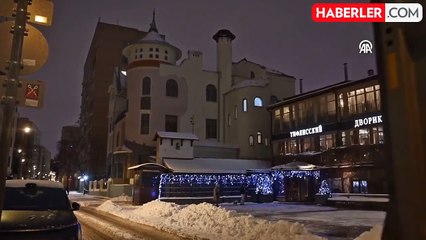 Suriye'nin Moskova Büyükelçiliğinde Baas rejimine ait bayrak indirildi