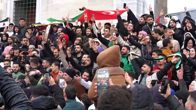 La rebelión siria derroca al presidente Bashar Al Asad