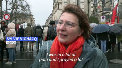 Visitors attend first mass at Notre Dame in five years