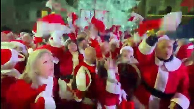 Firenze, l'accensione dell'albero di Natale in piazza della Repubblica