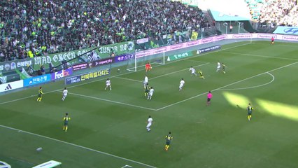 '연봉 1위팀' 전북, K리그1 잔류 확정...이랜드에 진땀승 / YTN