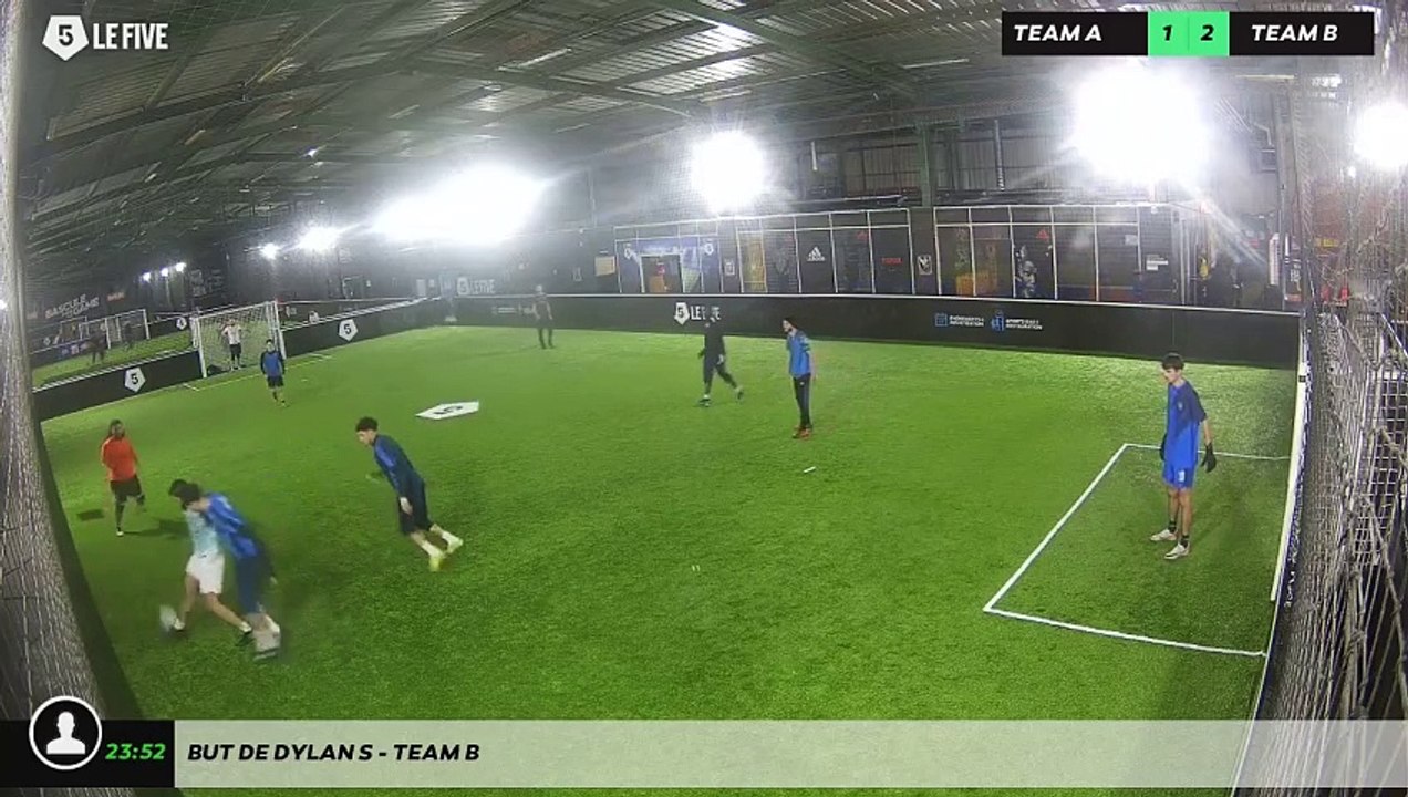 But de Dylan S - Team B