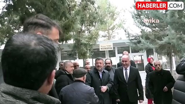 CHP Milletvekili Veli Ağbaba'dan Cemevi'ne Minibüs Bağışı