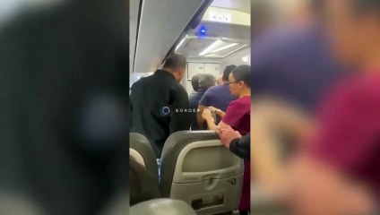 Pasajero intentó 'tomar' avión de Volaris, amagó a sobrecargo