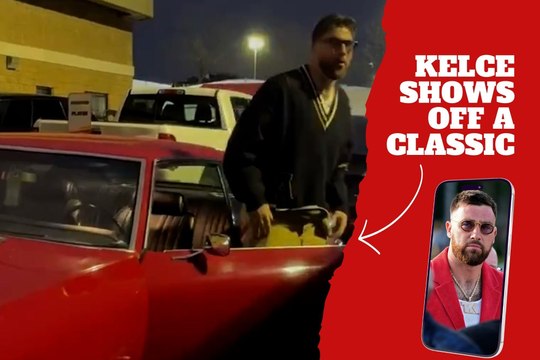 Travis Kelce stunts in an all electric classic car for a good cause as he arrives to the Chiefs vs. Chargers game