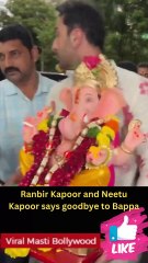 Ranbir Kapoor & Neetu Kapoor At their Ganpati Visrjan Viral Masti Bollywood