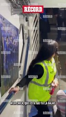 MIEMBROS DE CRUZ AZUL INSULTAN A ADONAI ESCOBEDO EN EL VESTIDOR