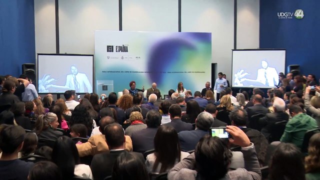 Con 46 años de imágenes, reconstruyen la vida y trayectoria de Raúl Padilla