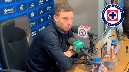 Martín Anselmi sale a conferencia furioso tras la eliminación de Cruz Azul a manos de América: "Antes de decir cualquier barbaridad..."