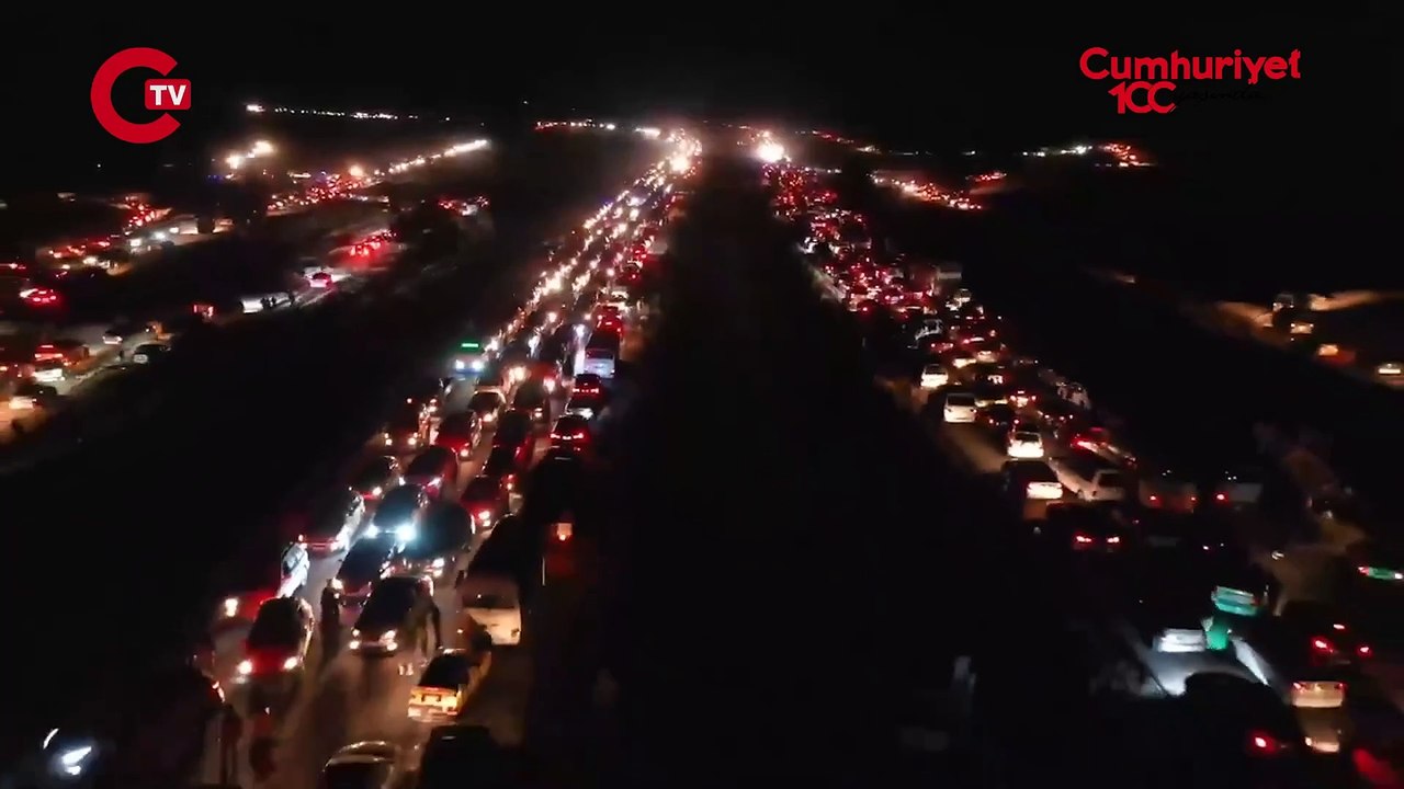 Suriyeliler Şam'a dönüyor
