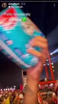 Fã surpreende Ludmilla com presente inusitado