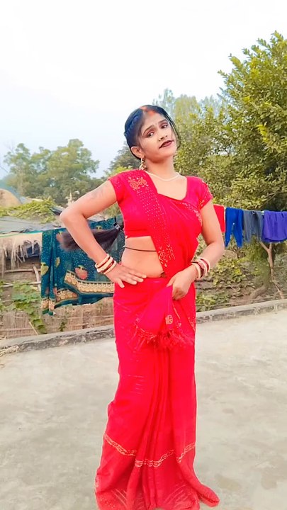 https://youtu.be/28epruJFIso?si=l461I7kX--wiSOZu Jethaniya Ae Saiyaan#new #Bhojpuri#song#Viral #Trending #video#dance