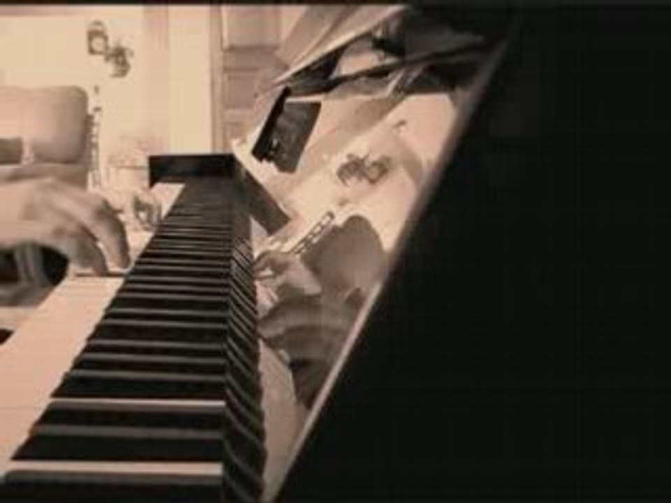 A Constellation - Aya Kamiki (essai)