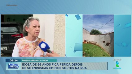 Idosa fica ferida ao se enroscar em fiação solta na rua