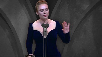 Demet Evgar'dan ödül konuşması: Mehmet Evgar olsaydım daha kolay olurdu