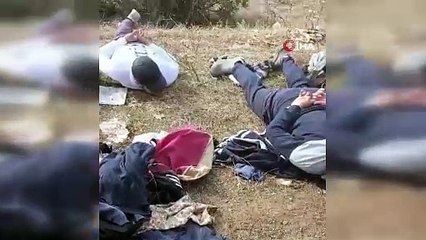 Suriye’de kaçmaya çalışan rejim askerleri görüntülendi