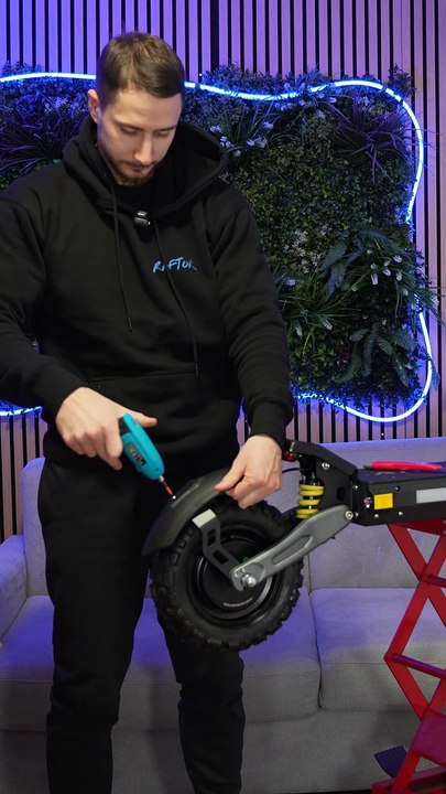 Unboxing trottinette électrique angwatt cs1 nouvelle version !! 1000 watts 48 volts tout terrain !