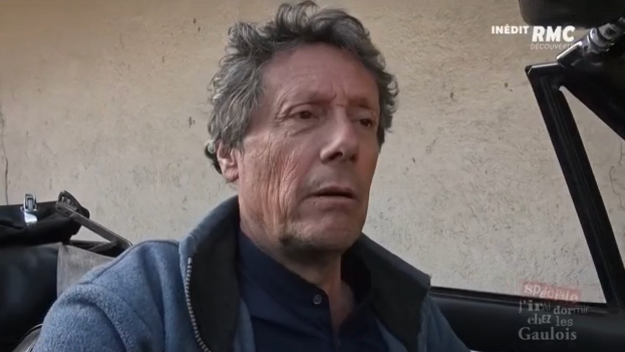 "Je ne sais plus quoi faire..." : La mésaventure d'Antoine de Maximy dans J'irai dormir chez les Gaulois