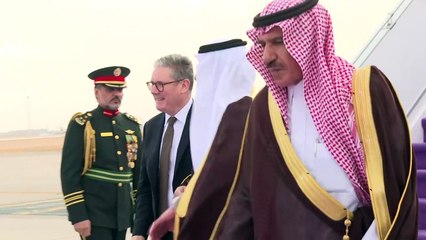 رئيس الوزراء البريطاني يصل الى السعودية
