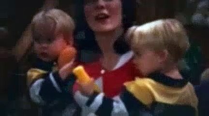 Everybody Loves Raymond Season 2 Episode 23 The Garage Sale