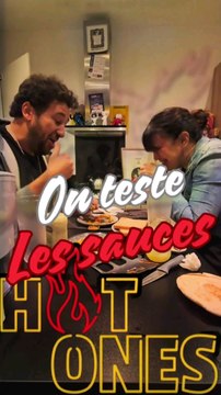 Ce soir on teste les sauces #HotOnes du #mcdonalds🍔🍟 et franchement... Ça arrache 😂 !!Premiere Partie avec les sauces Hell Pinata et Thai Toi !