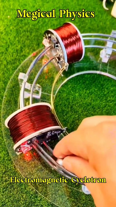 How Electromagnetic Cyclotrons Work: Power of Physics! #Science #Tech #Innovation